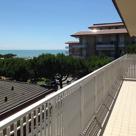 Residence Gallo - Walterigato Apartments Per Solo Famiglie Lido di Jesolo Zimmer foto